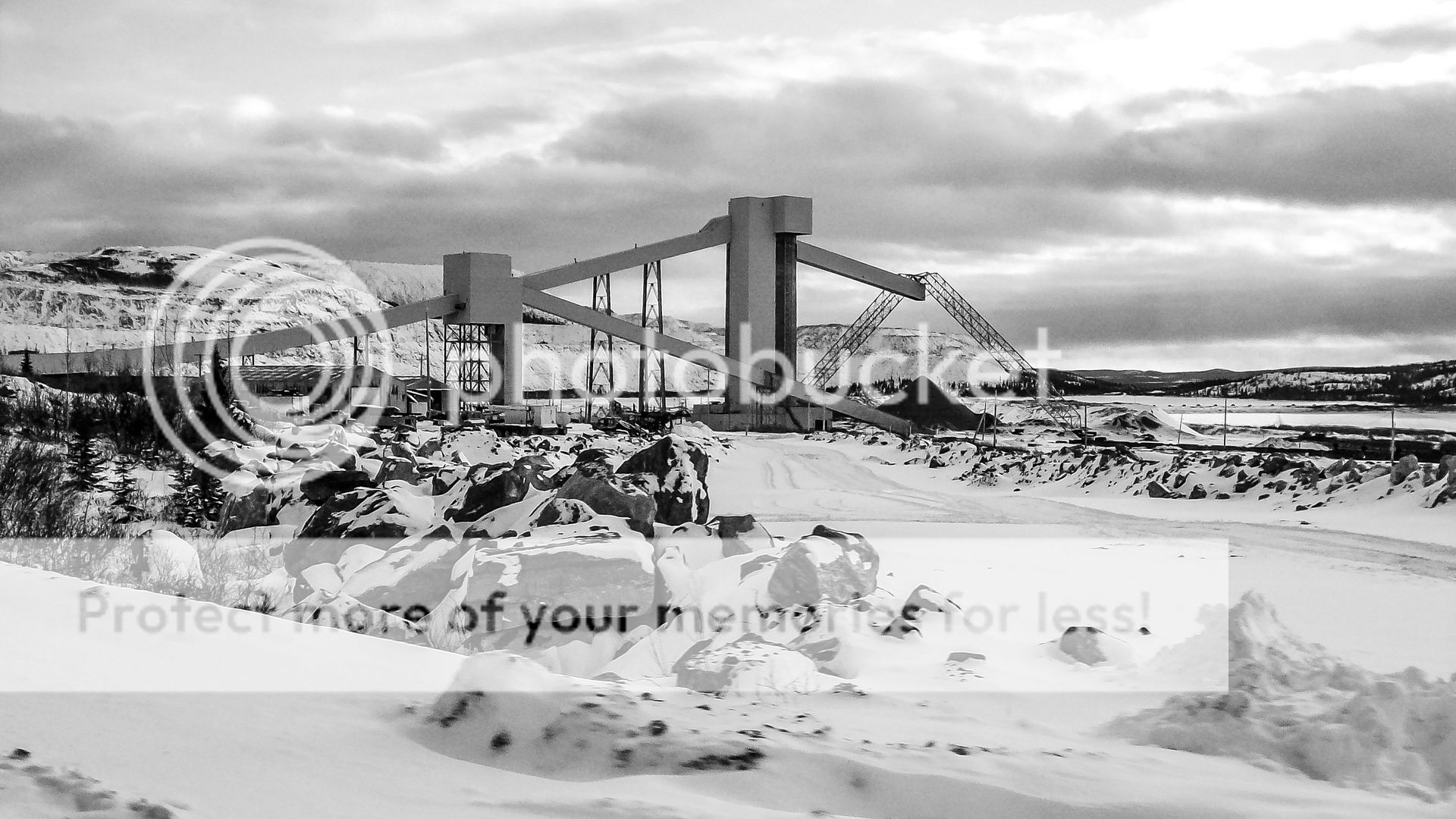 mont wright 32_zps6vxxhfpt.jpg Photo by causapscal Photobucket